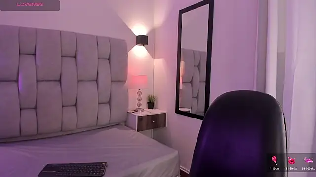 Seraphyne666 online show from 02.02.26