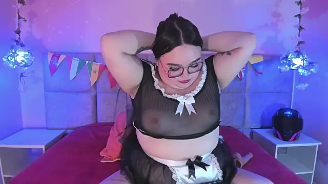 Lushi Love online show from 07.15.26