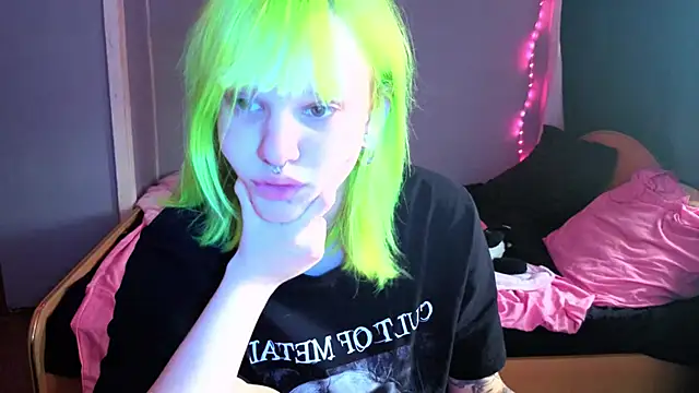 Elieiza xo online show from 04.24.26