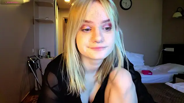 Snapshot of Elieiza_xo chatting on 06.02.26 Elieiza xo online show from 06.02.26