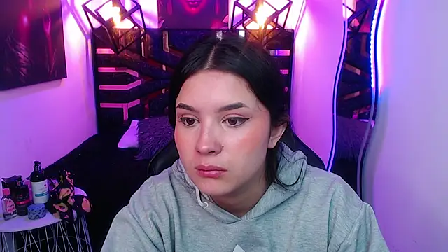 Natalie loffreda online show from 05.15.26
