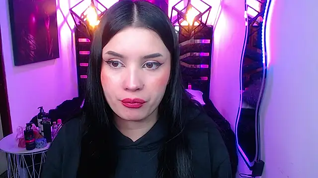 Natalie loffreda online show from 05.29.26
