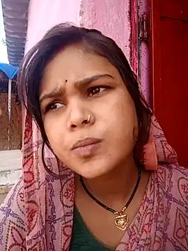 Snapshot of Sapna_kohli chatting on 11.04.25 Sapna kohli online show from 11.04.25