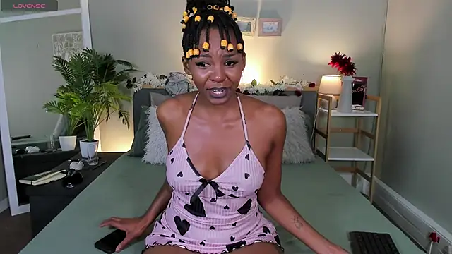 HotStellaaa online show from 04.21.26