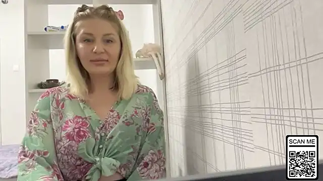 Blondie xoxoxo online show from 11.11.25