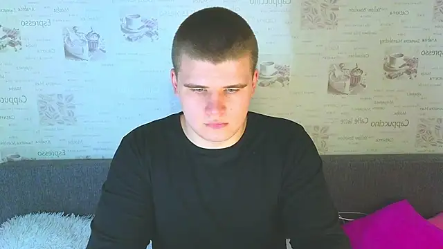 Snapshot of kittenmurr chatting on 09.14.25 kittenmurr online show from 09.14.25