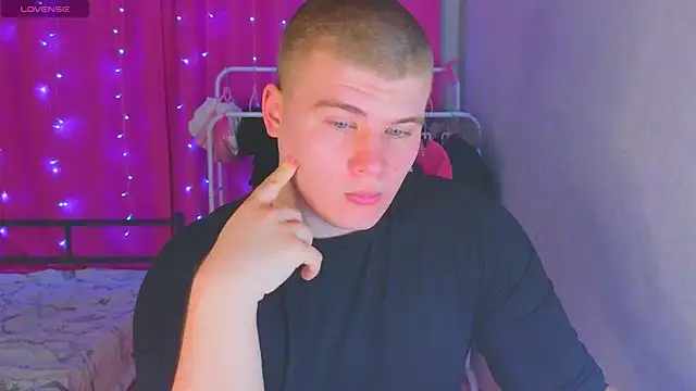 kittenmurr online show from 02.21.26