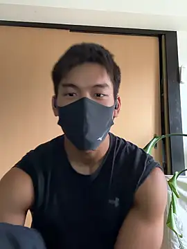 masucle216 online show from 10.10.25