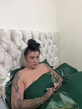 Charsworld online show from 03.10.26