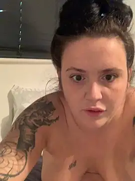 Charsworld online show from 04.11.26