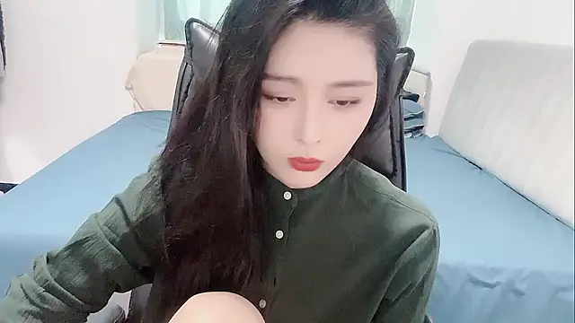 Ianxuan online show from 12.04.25