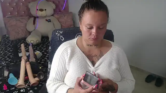 patty squirt  online show from 12.17.25