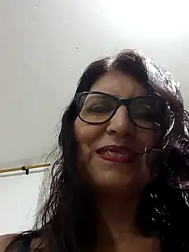 swity foster online show from 11.12.25