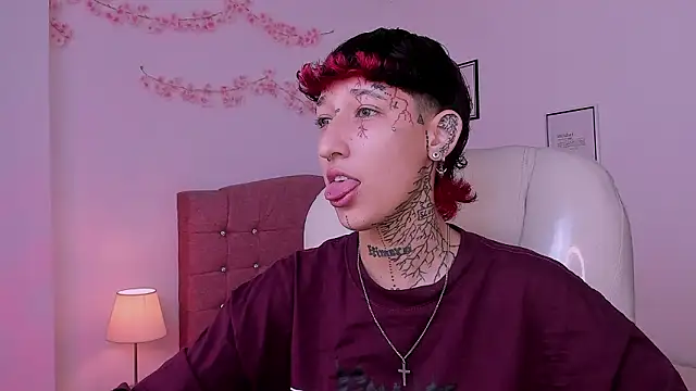 Luci Rose online show from 03.04.26