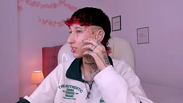 Luci Rose online show from 03.30.26