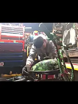 twistafatpipe online show from 11.09.25