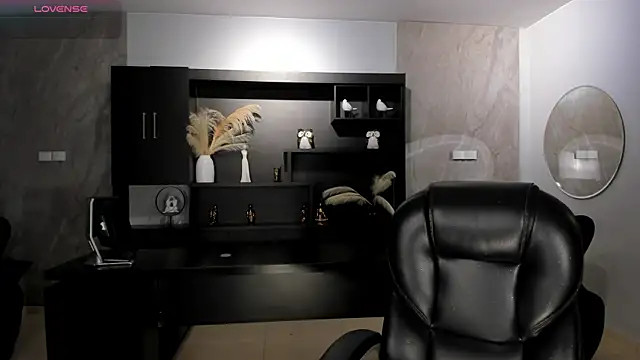 MilaColeman online show from 06.11.26