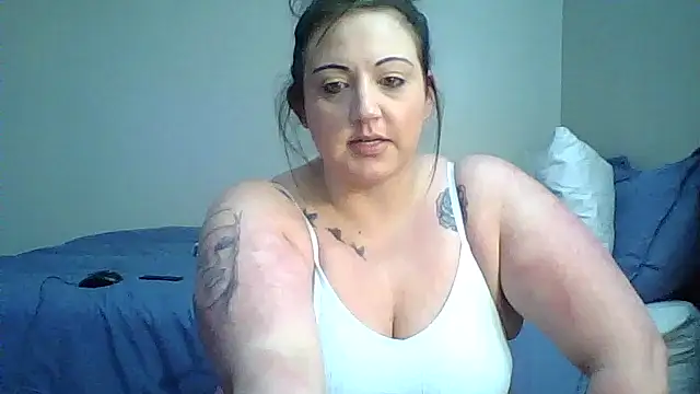 Snapshot of lauren3487 chatting on 04.28.26 lauren3487 online show from 04.28.26