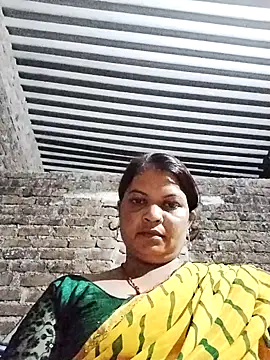 Snapshot of Bhavna_hot chatting on 09.12.25 Bhavna hot online show from 09.12.25