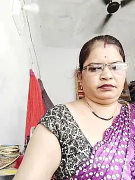 Snapshot of Bhavna_hot chatting on 10.06.25 Bhavna hot online show from 10.06.25