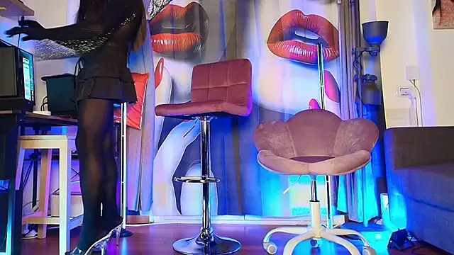 utopia2025 online show from 02.11.26