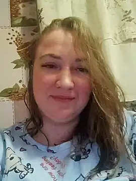 Snapshot of Kiss_Eva chatting on 01.16.25 Kiss Eva online show from 01.16.25