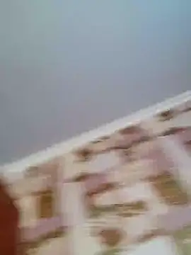 Snapshot of Kiss_Eva chatting on 11.30.25 Kiss Eva online show from 11.30.25