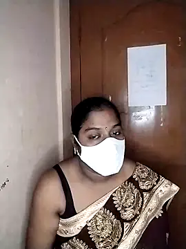 Snapshot of Megha_21 chatting on 10.05.25 Megha 21 online show from 10.05.25