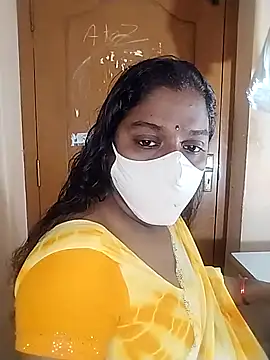 Snapshot of Megha_21 chatting on 10.29.25 Megha 21 online show from 10.29.25