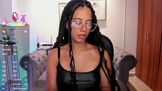 raven stonee online show from 10.31.25