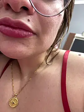 Snapshot of Pribaixinha chatting on 10.07.25 Pribaixinha online show from 10.07.25