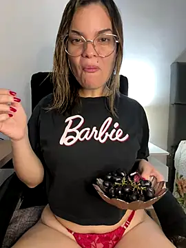 Snapshot of Pribaixinha chatting on 11.02.25 Pribaixinha online show from 11.02.25