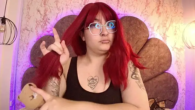 Lilith curvy online show from 11.16.25