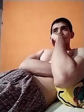 Snapshot of KingMaxiZ chatting on 09.12.25 KingMaxiZ online show from 09.12.25