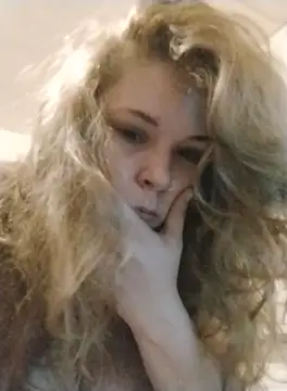 LacyLaurent online show from 09.22.25