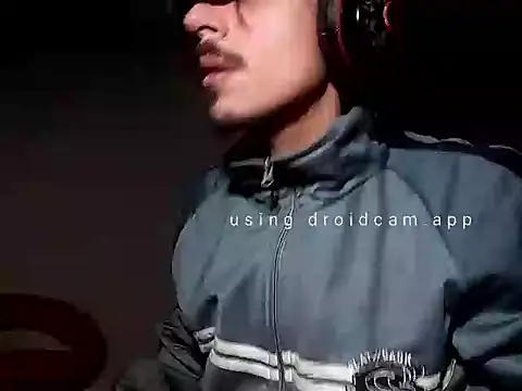 Snapshot of papito20cm chatting on 09.14.25 papito20cm online show from 09.14.25