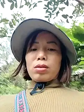 Annaacutee online show from 11.23.25