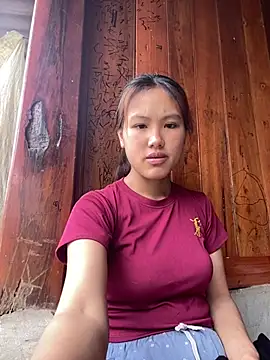 Snapshot of May_nhi chatting on 07.06.26 May nhi online show from 07.06.26