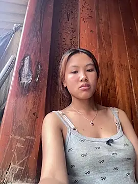 Snapshot of May_nhi chatting on 07.14.26 May nhi online show from 07.14.26