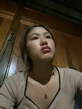 Snapshot of May_nhi chatting on 07.29.26 May nhi online show from 07.29.26