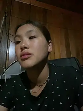 Snapshot of May_nhi chatting on 07.31.26 May nhi online show from 07.31.26