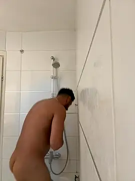 husbandandwifetobe online show from 11.28.25