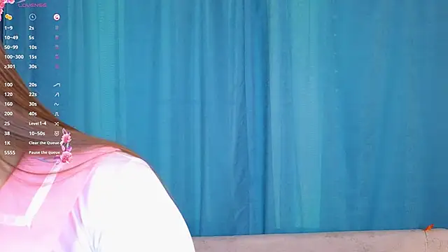 TraciMyntti online show from 11.06.25