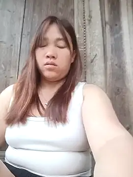 miumiu 00 online show from 04.19.26