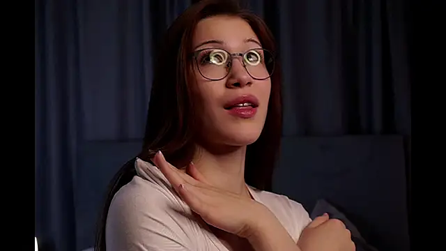 KarisaKusner online show from 10.29.25