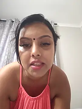 Indian GlowingMiax online show from 11.11.25