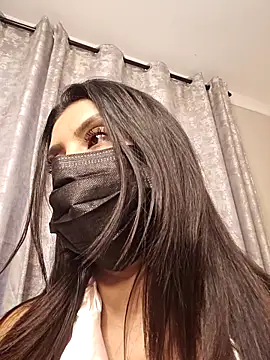 Indian GlowingMiax online show from 04.09.26