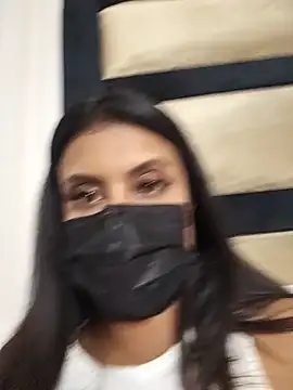 Indian GlowingMiax online show from 04.09.26