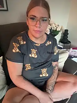 MysteriousMylaX online show from 10.08.25