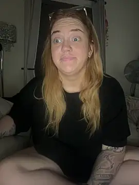 MysteriousMylaX online show from 10.20.25